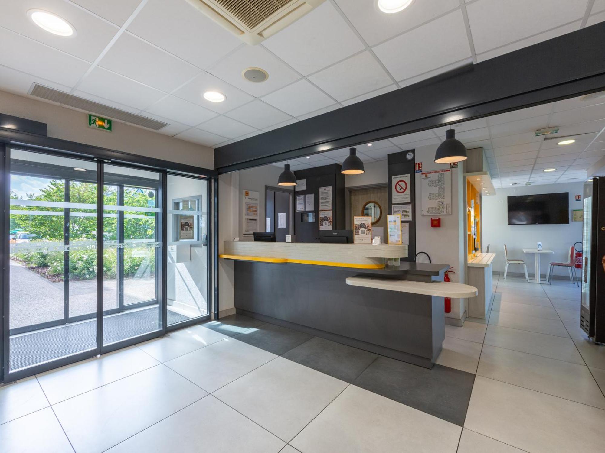 Première Classe Chartres Sud - Hotel Barjouville